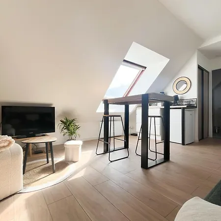Lumineux Et Rénové - 2 Personnes Appartement